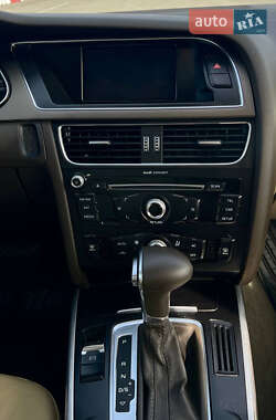 Седан Audi A4 2012 в 