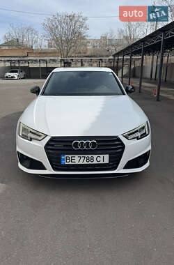 Седан Audi A4 2018 в 