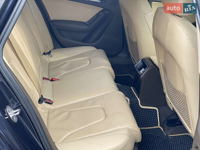 Седан Audi A4 2013 в Фастові