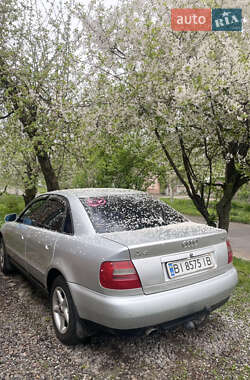 Седан Audi A4 1997 в 