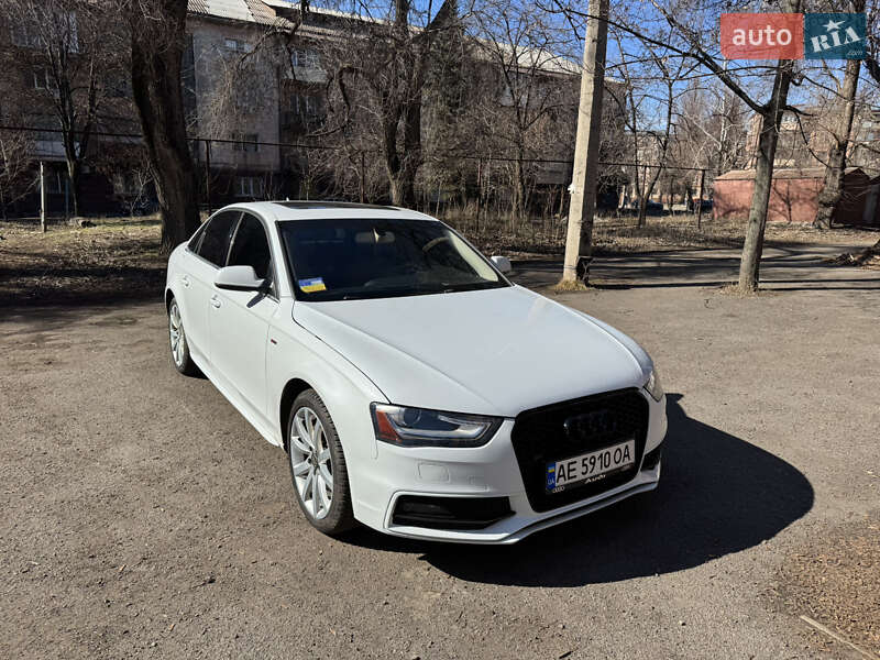 Седан Audi A4 2014 в Кривом Роге