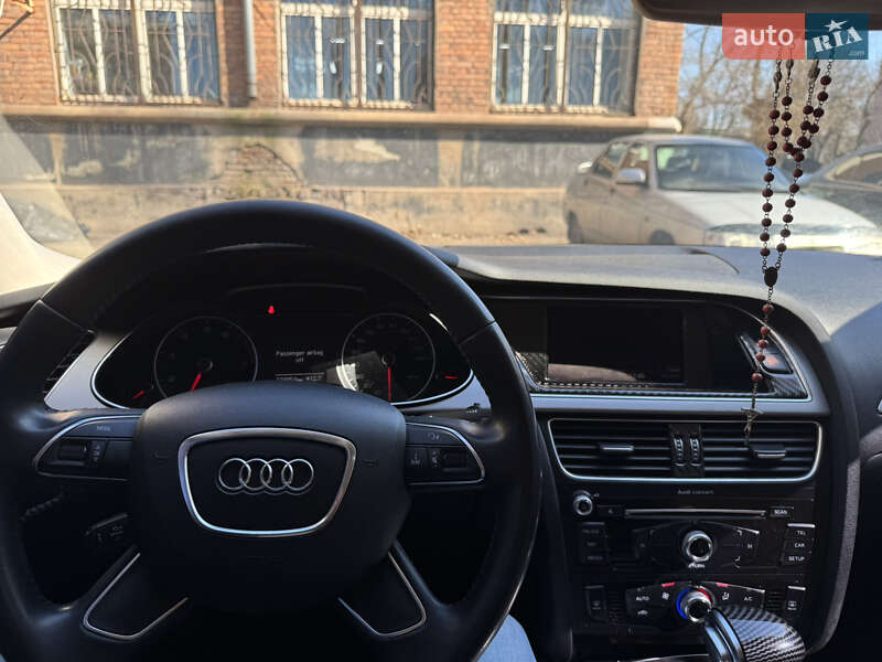 Седан Audi A4 2014 в Кривом Роге