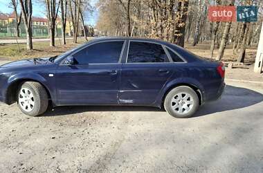 Седан Audi A4 2004 в 