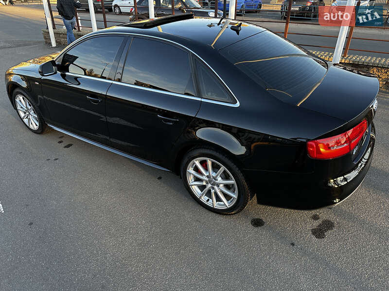 Седан Audi A4 2015 в Киеве