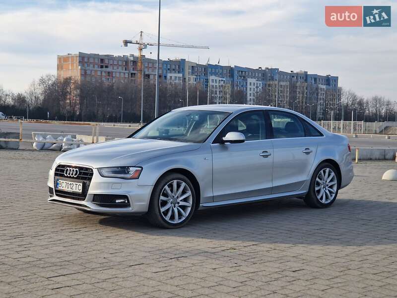 Седан Audi A4 2013 в Львове