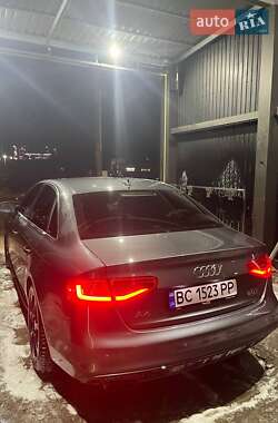 Седан Audi A4 2015 в 