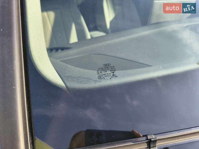 Универсал Audi A4 2020 в Харькове