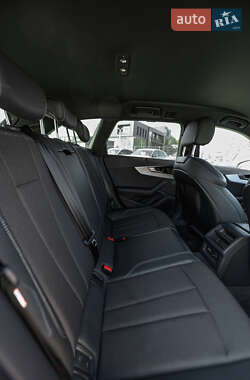 Универсал Audi A4 2020 в 