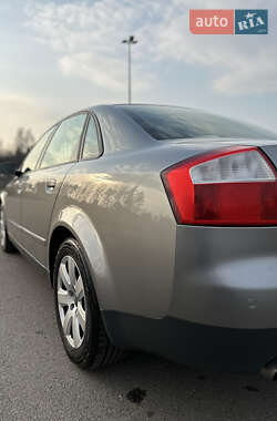 Седан Audi A4 2003 в 