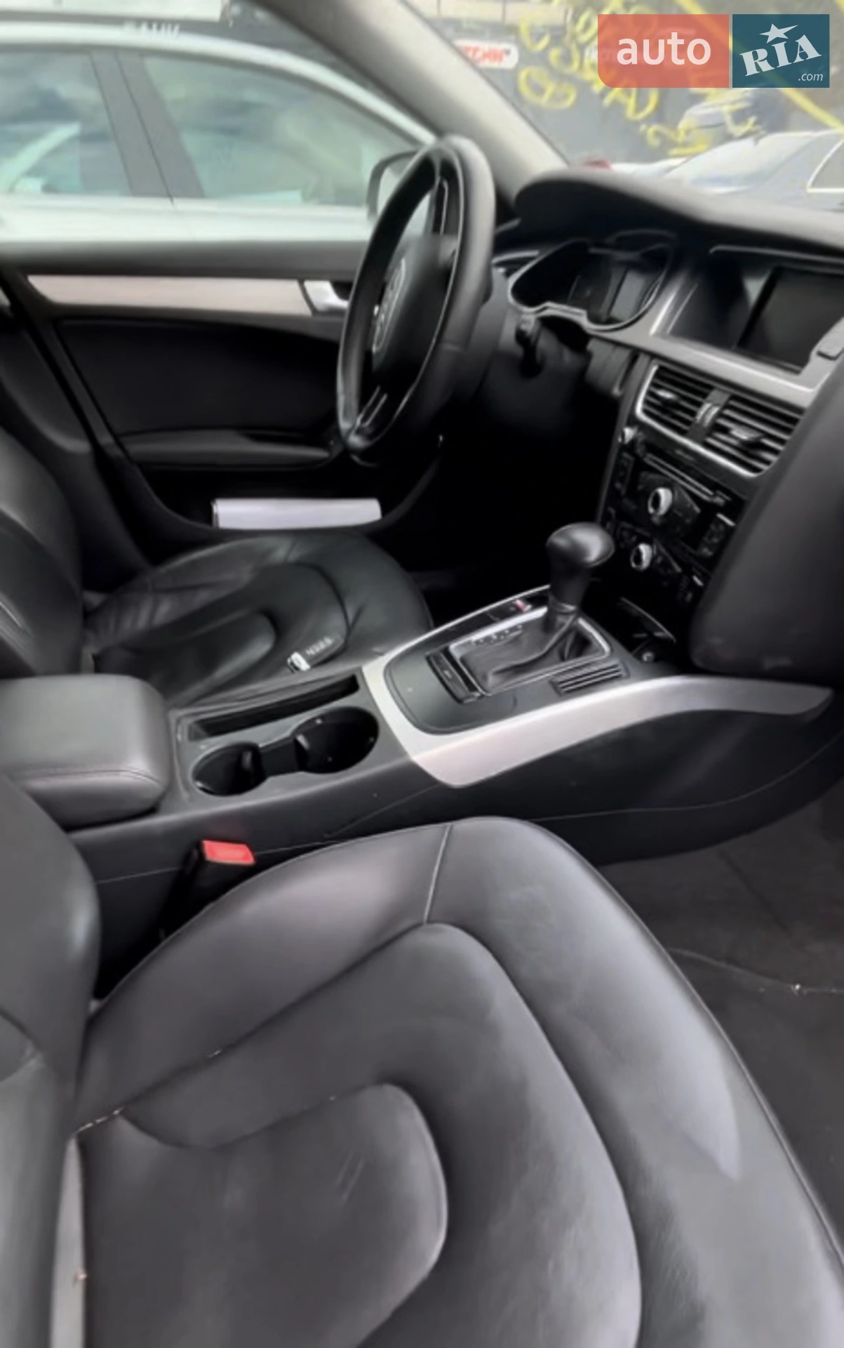 2012 Audi A4 - мініатюра 8