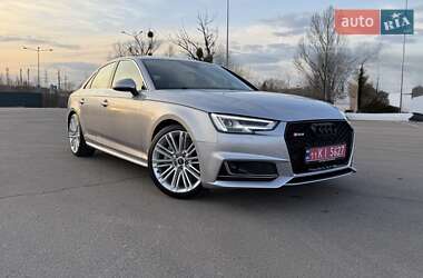 Седан Audi A4 2017 в Киеве