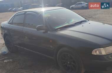 Седан Audi A4 1996 в Пісочині