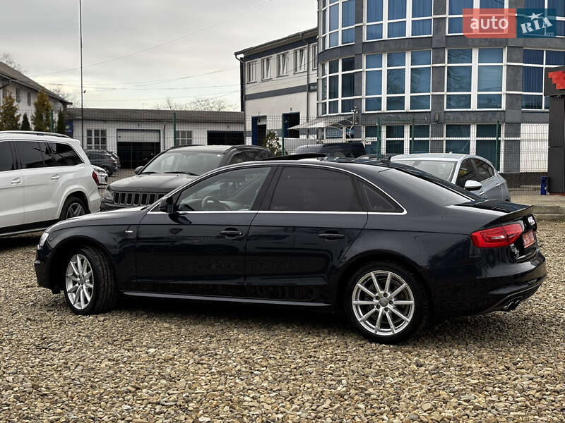 Седан Audi A4 2015 в Стрию