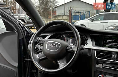 Седан Audi A4 2015 в Стрые