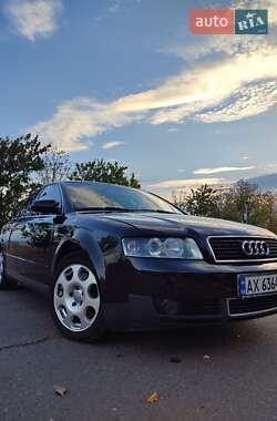 Седан Audi A4 2004 в 