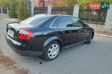 Седан Audi A4 2004 в 