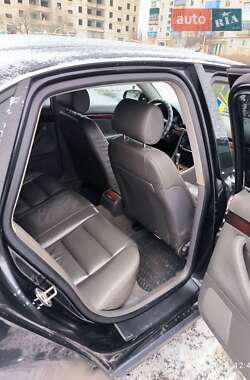 Седан Audi A4 2004 в 
