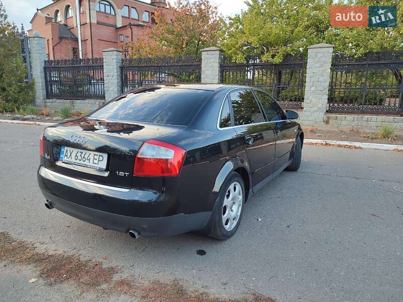 Седан Audi A4 2004 в Балаклее