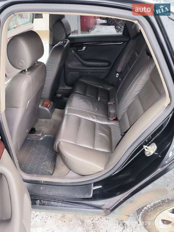 Седан Audi A4 2004 в Балаклее