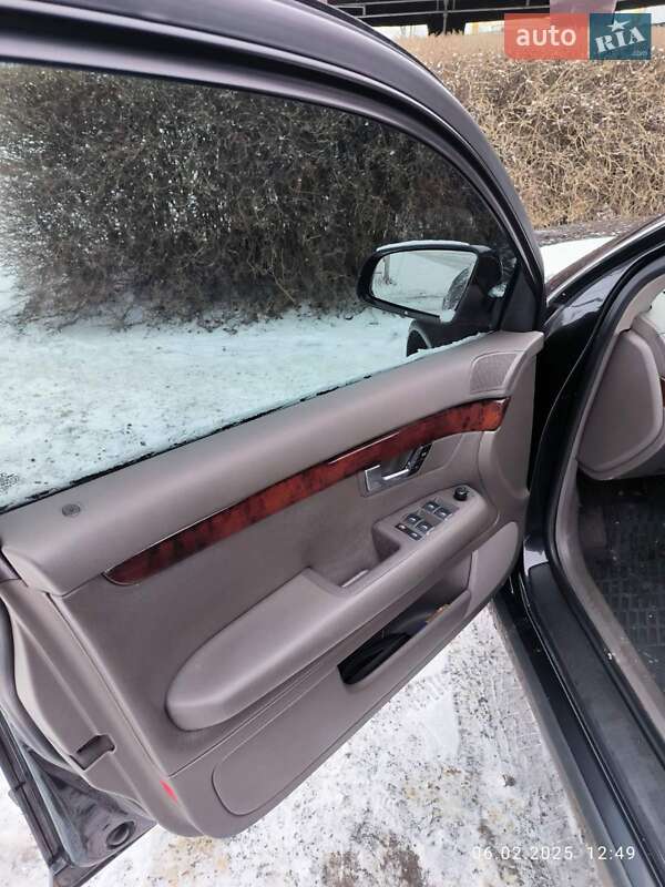 Седан Audi A4 2004 в Балаклее