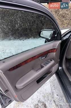 Седан Audi A4 2004 в 