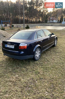 Седан Audi A4 2002 в 