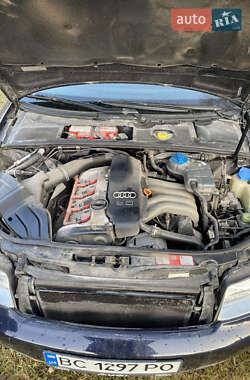 Седан Audi A4 2002 в 