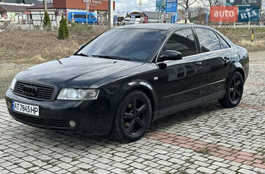 Седан Audi A4 2001 в Снятине