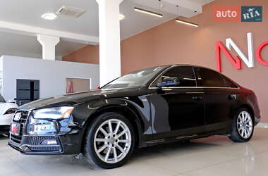 Седан Audi A4 2015 в Одесі