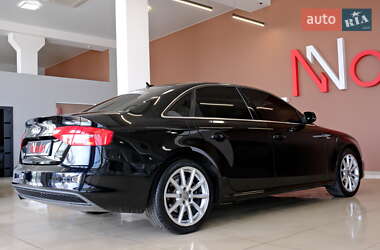 Седан Audi A4 2015 в Одесі