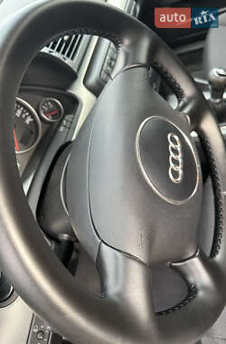 Универсал Audi A4 2003 в 