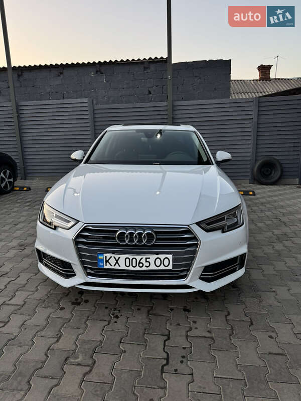 Седан Audi A4 2018 в Харькове