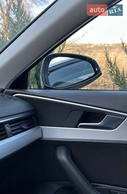 Универсал Audi A4 2016 в 
