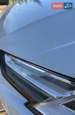 Универсал Audi A4 2016 в 