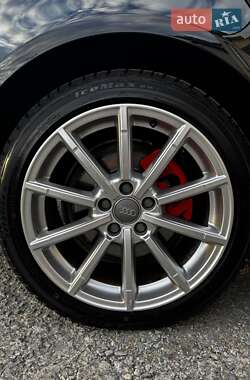 Седан Audi A4 2013 в 
