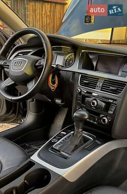 Седан Audi A4 2013 в 