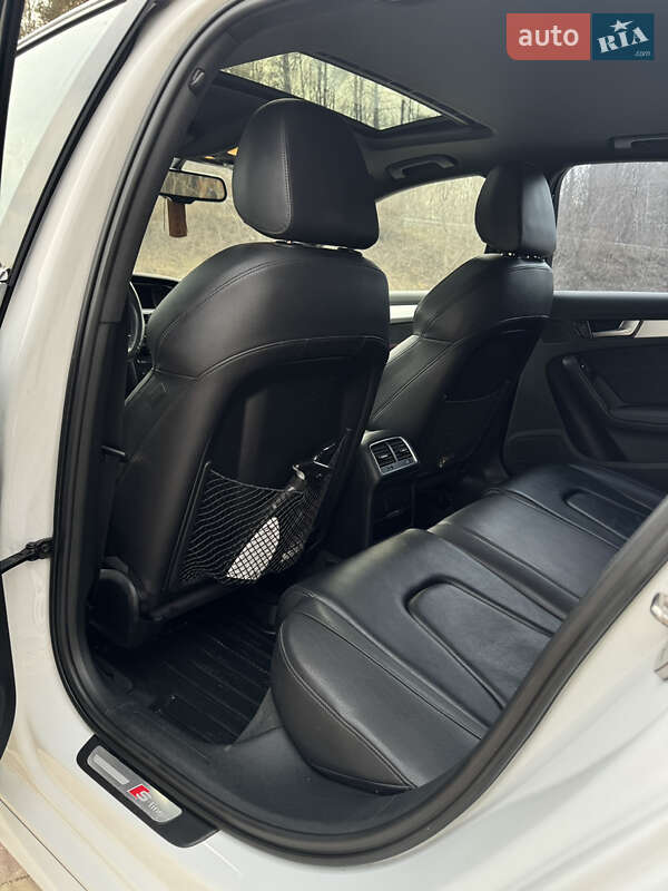 Седан Audi A4 2014 в Тернополі
