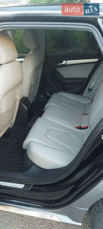 Универсал Audi A4 2012 в Черкассах