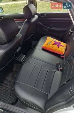 Седан Audi A4 1995 в 