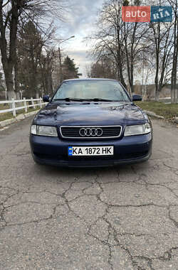 Седан Audi A4 1995 в 