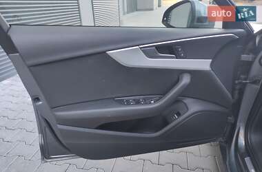 Универсал Audi A4 2018 в 