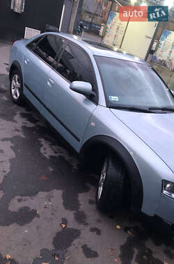 Седан Audi A4 2001 в 