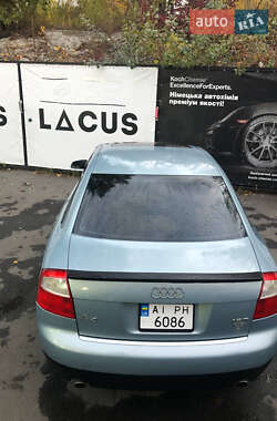 Седан Audi A4 2001 в 