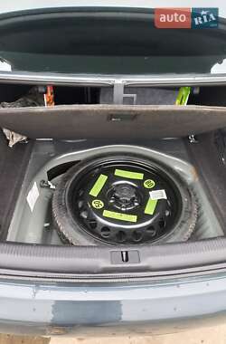 Седан Audi A4 2011 в 