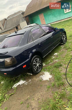 Седан Audi A4 1996 в 