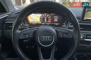 Седан Audi A4 2018 в Стрию