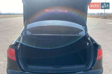 Седан Audi A4 2009 в 