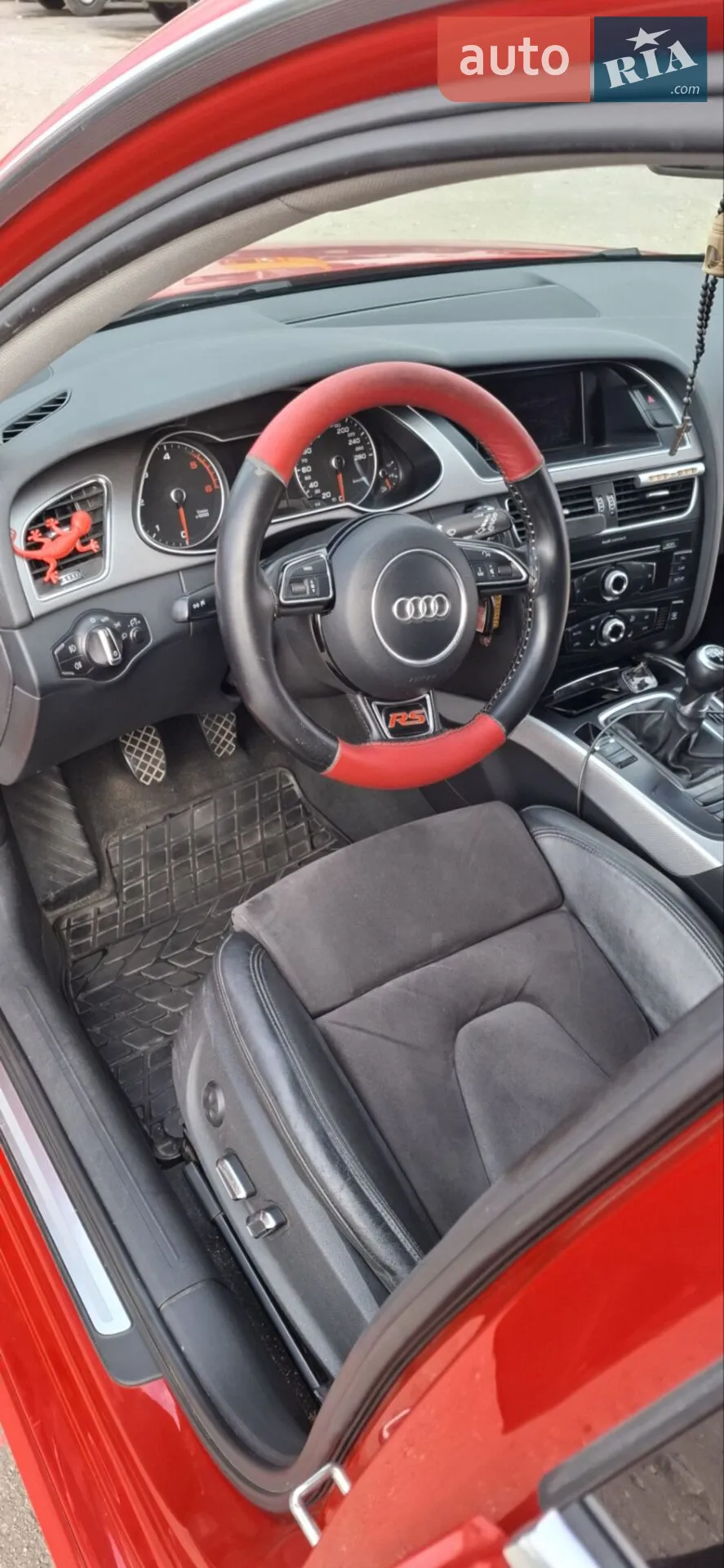 2012 Audi A4 - мініатюра 25