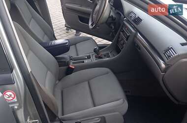 Универсал Audi A4 2001 в 