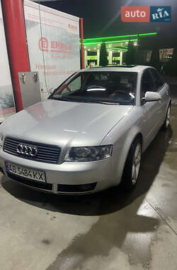 Седан Audi A4 2003 в 